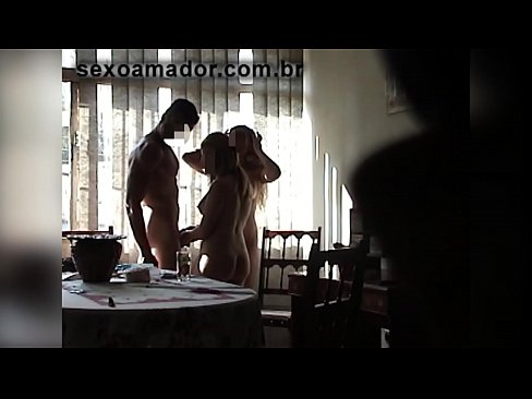 ❤️ Tình dục bạn bè mời một người đàn ông khổng lồ và một ba người với anh ta ❤️❌  Chỉ khiêu dâm  ở% vi.naughtyhentai.ru%